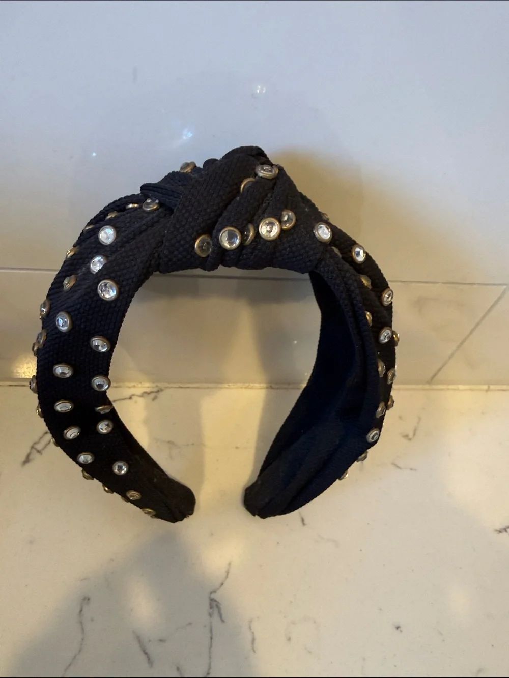 KnottedâBlack Crystal-Embellished Headband